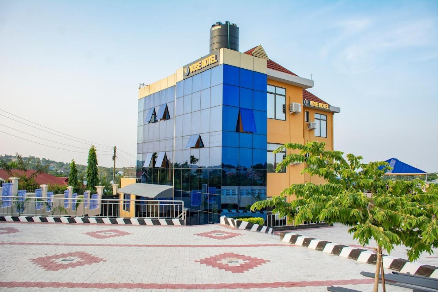 Vose Hotel & Spa Dar Es Salaam Eksteriør billede
