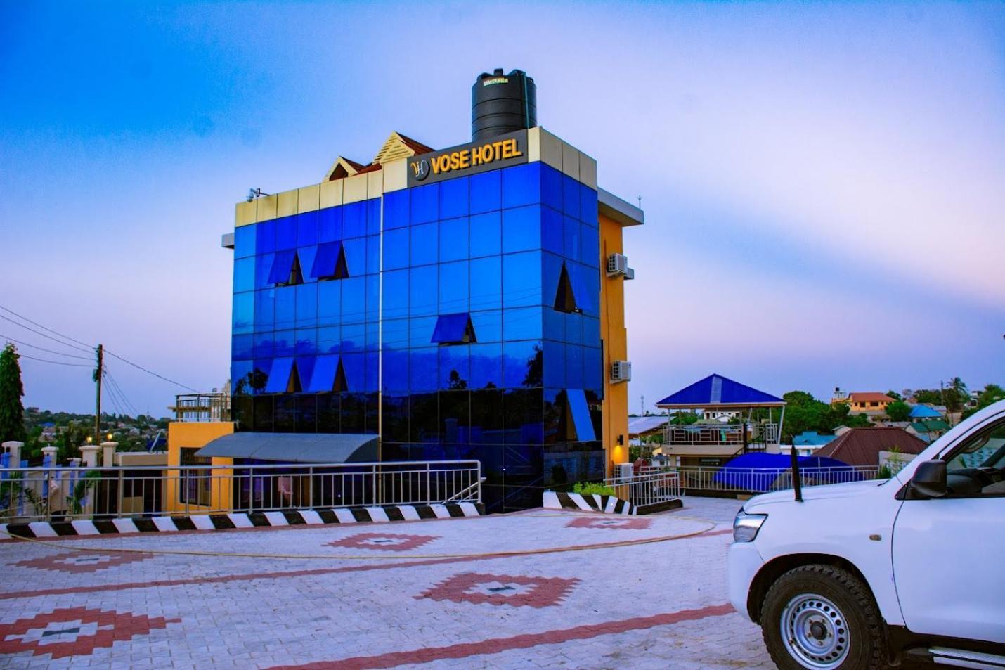 Vose Hotel & Spa Dar Es Salaam Eksteriør billede